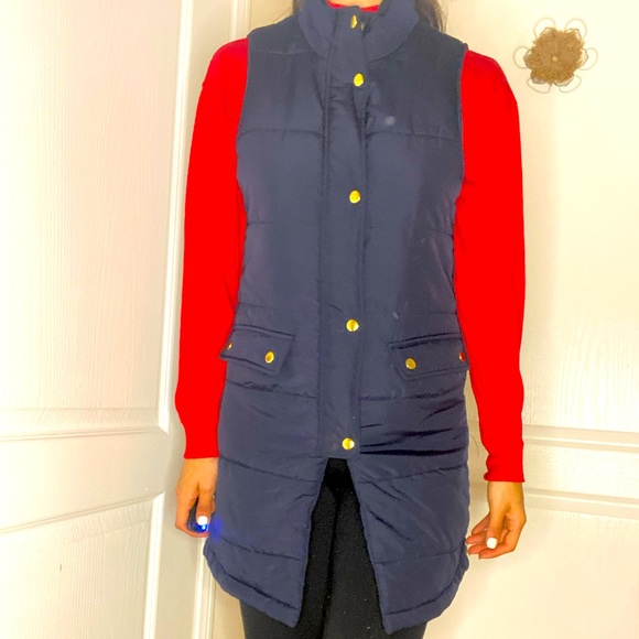 Vest - Picture 1 of 3